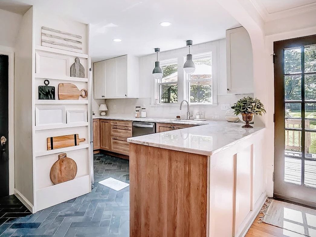 8428f0ea7c9209dc0324ee7877e0fcf1-uncropped_scaled_within_1536_1152